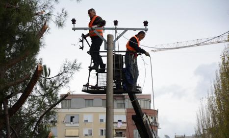 OSHEE njofton nderprerje energjie ne Tirane: Ja zonat ku do kryhen punimet